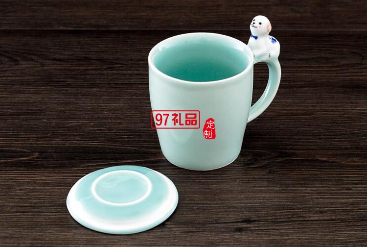  地王大酒店定制案例  把手带盖萌物杯 创意 陶瓷杯