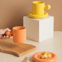 杯子 ins风设计创意元气蛋黄陶瓷马克杯带盖套装
