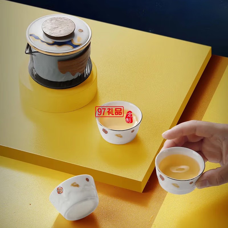 万春和望·月